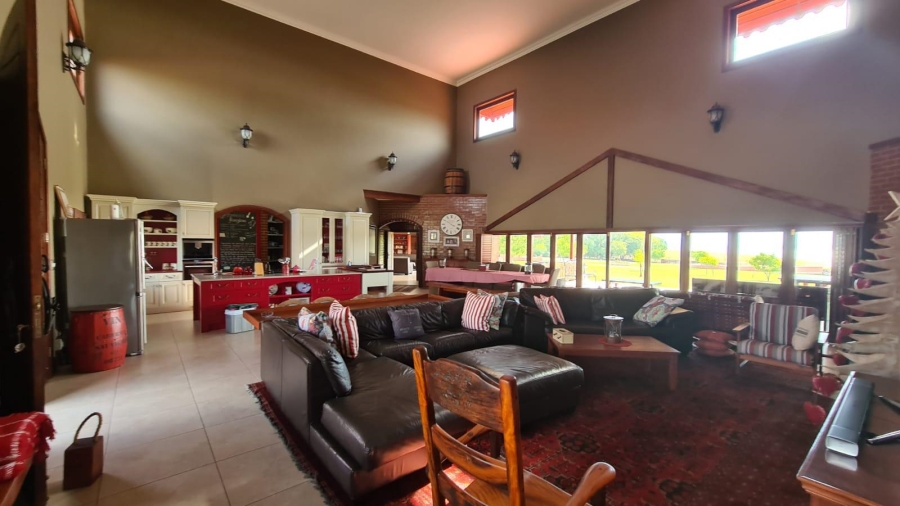 4 Bedroom Property for Sale in Oranjeville Free State
